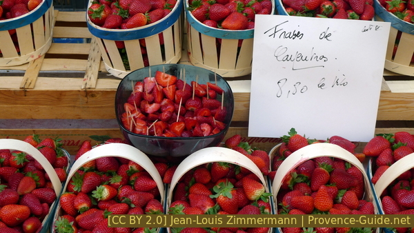 Photo Lizenz CC BY 2.0 pid:2223 Erdbeeren aus Carpentras am Markt in Orange